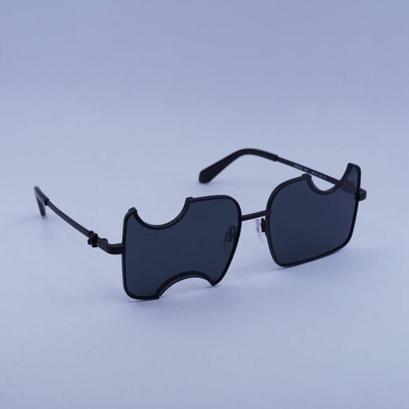 Off-White OERI046 SALVADOR 1007 Sunglasses Black Geometric Frame, Grey Lenses - Picture 1 of 9